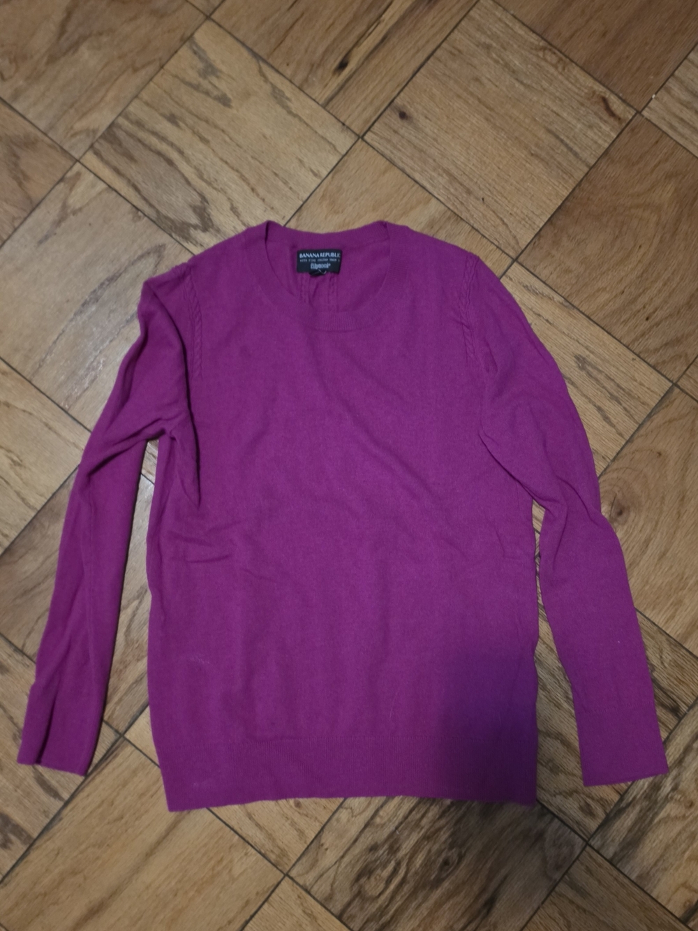 Banana Republic Men's Fuchsia Crewneck Sweater